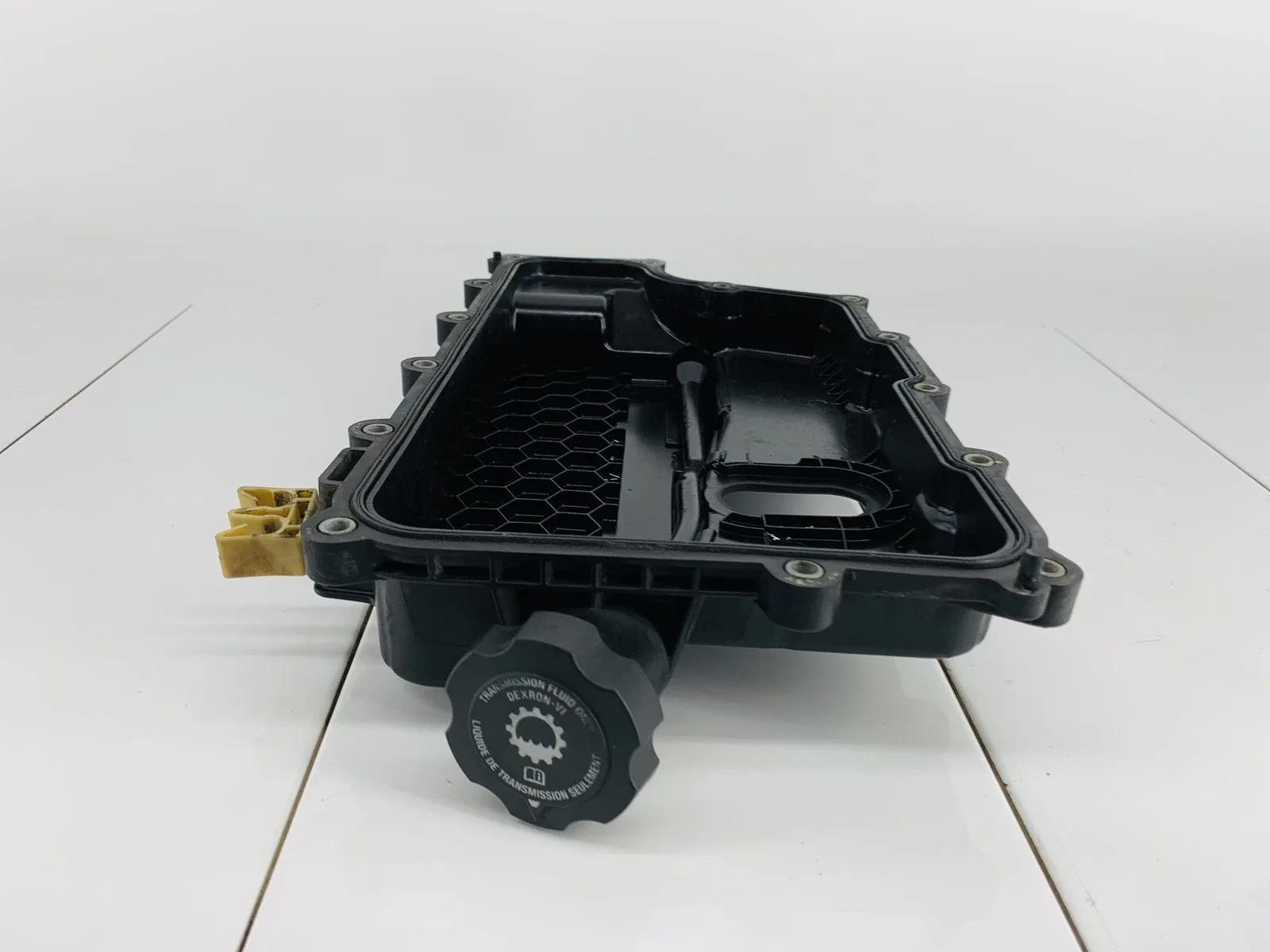 2007-2019 GMC Acadia Automatic Transmission Valve Body Cover & Dipstick - 24265264/24237274 image 2