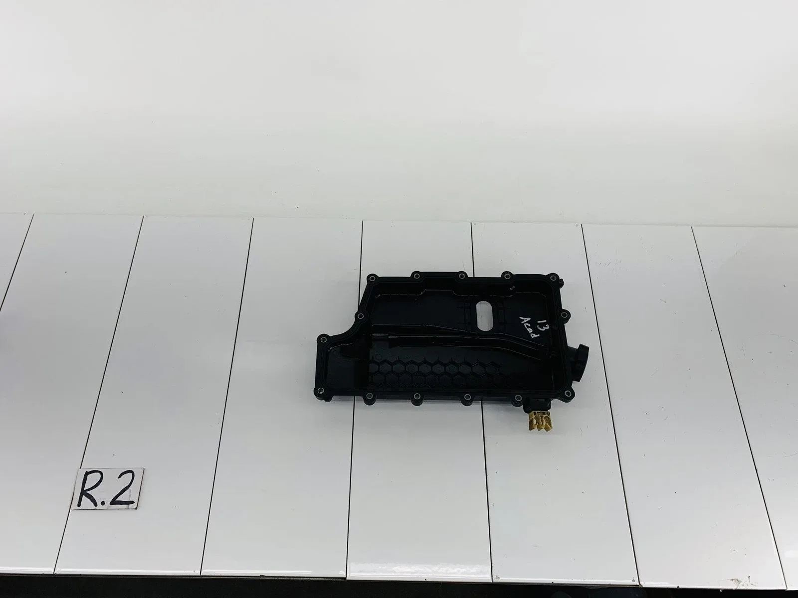 2007-2019 GMC Acadia Automatic Transmission Valve Body Cover & Dipstick - 24265264/24237274