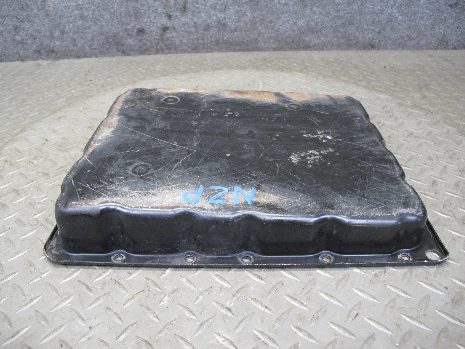 1990 NISSAN Z32 300ZX NON TURBO RE4R01A A/T AUTOMATIC TRANSMISSION OIL PAN OEM image 4