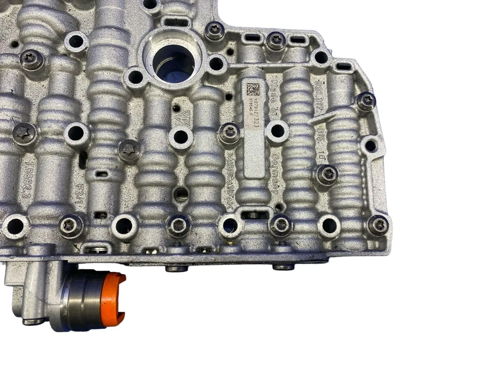2017-2023 Porsche Boxster DCT Automatic Transmission Valve Body - Missing Solenoids image 2