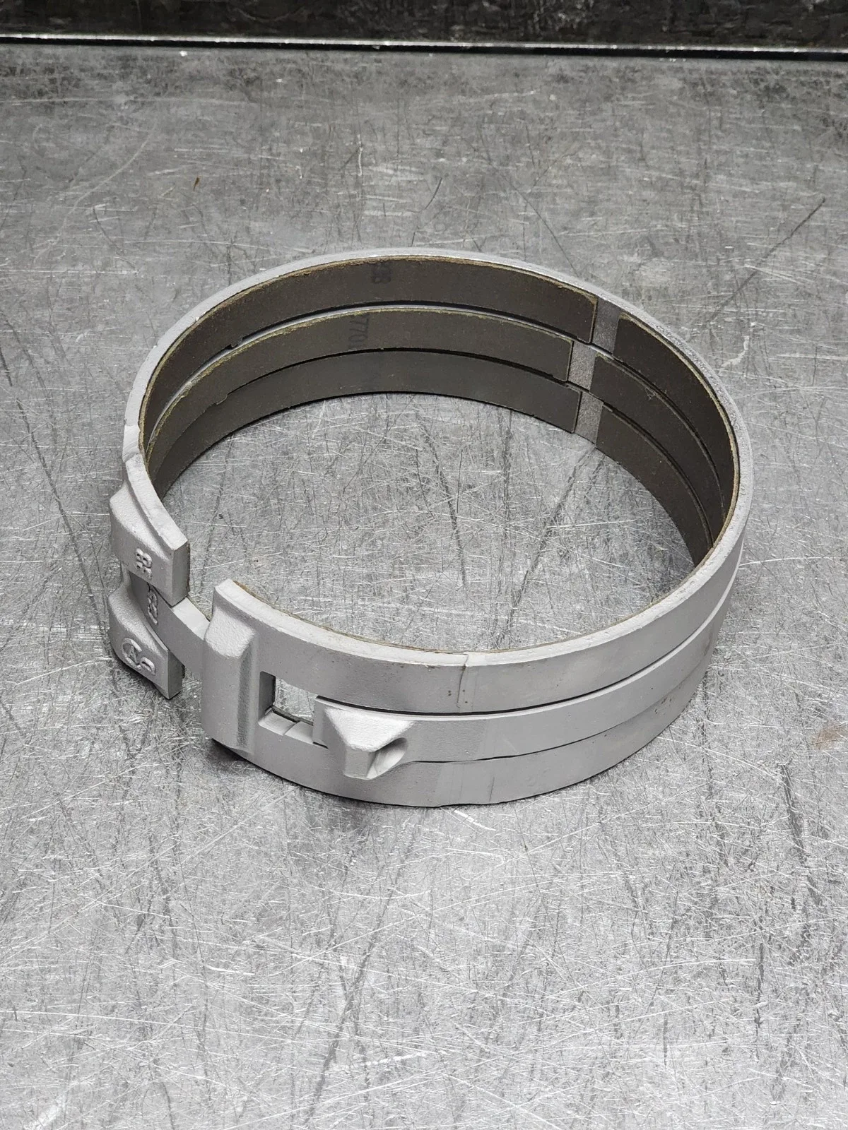 BorgWarner 38014BW High-Energy Reverse Band for 4L80E/4L85 Transmissions image 2