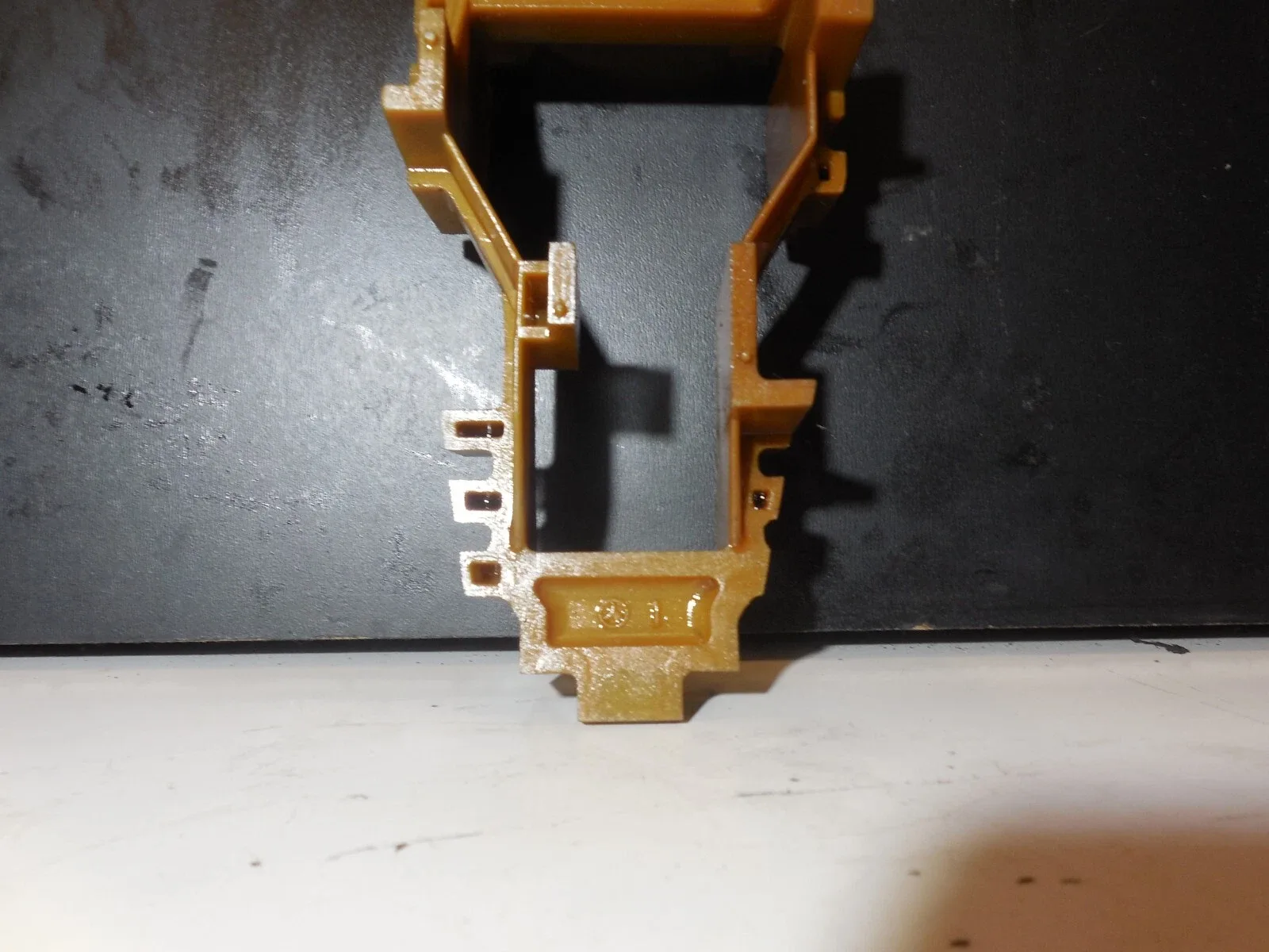 1986-1989 Mercedes-Benz 560SL 722.313 Transmission Brake Band Bracket MPN 1262770940 image 3