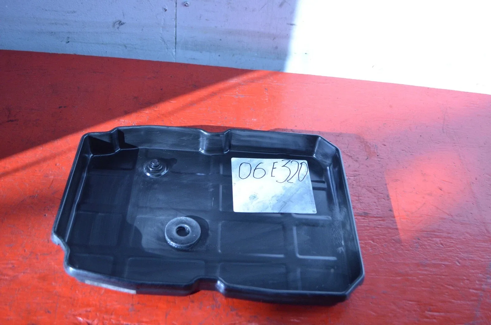 05-06 MERCEDES-BENZ W211 E320 3.2L OM648 TRANSMISSION OIL PAN OEM