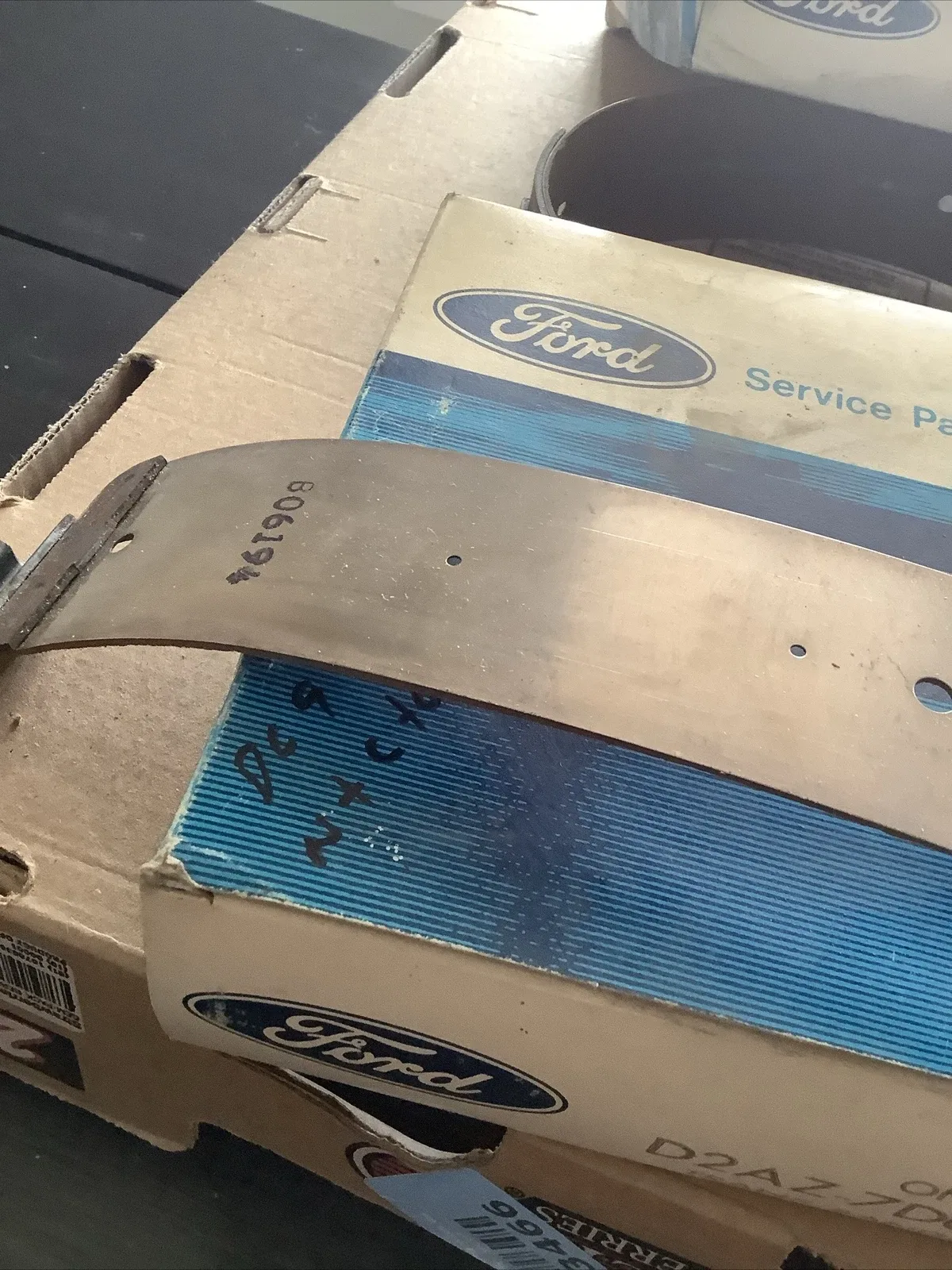 Nos 1972 Ford Transmission Band D2AZ-7D034-A image 2