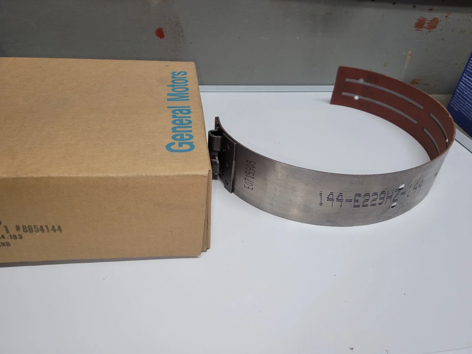 GM OEM 2-4 Band for Automatic Transmission — Part 8654144