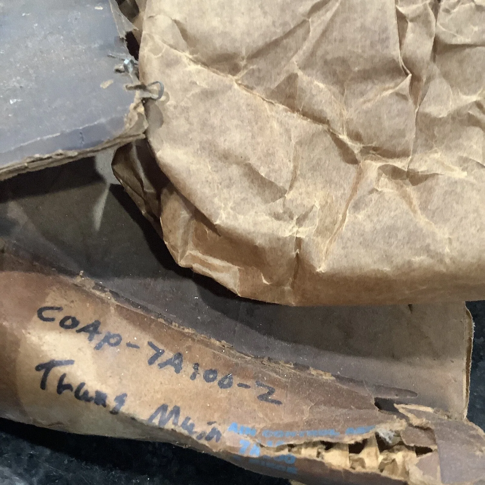 1960-1962 Ford Valve Body C0AP-7A100-Z (NOS) image 2