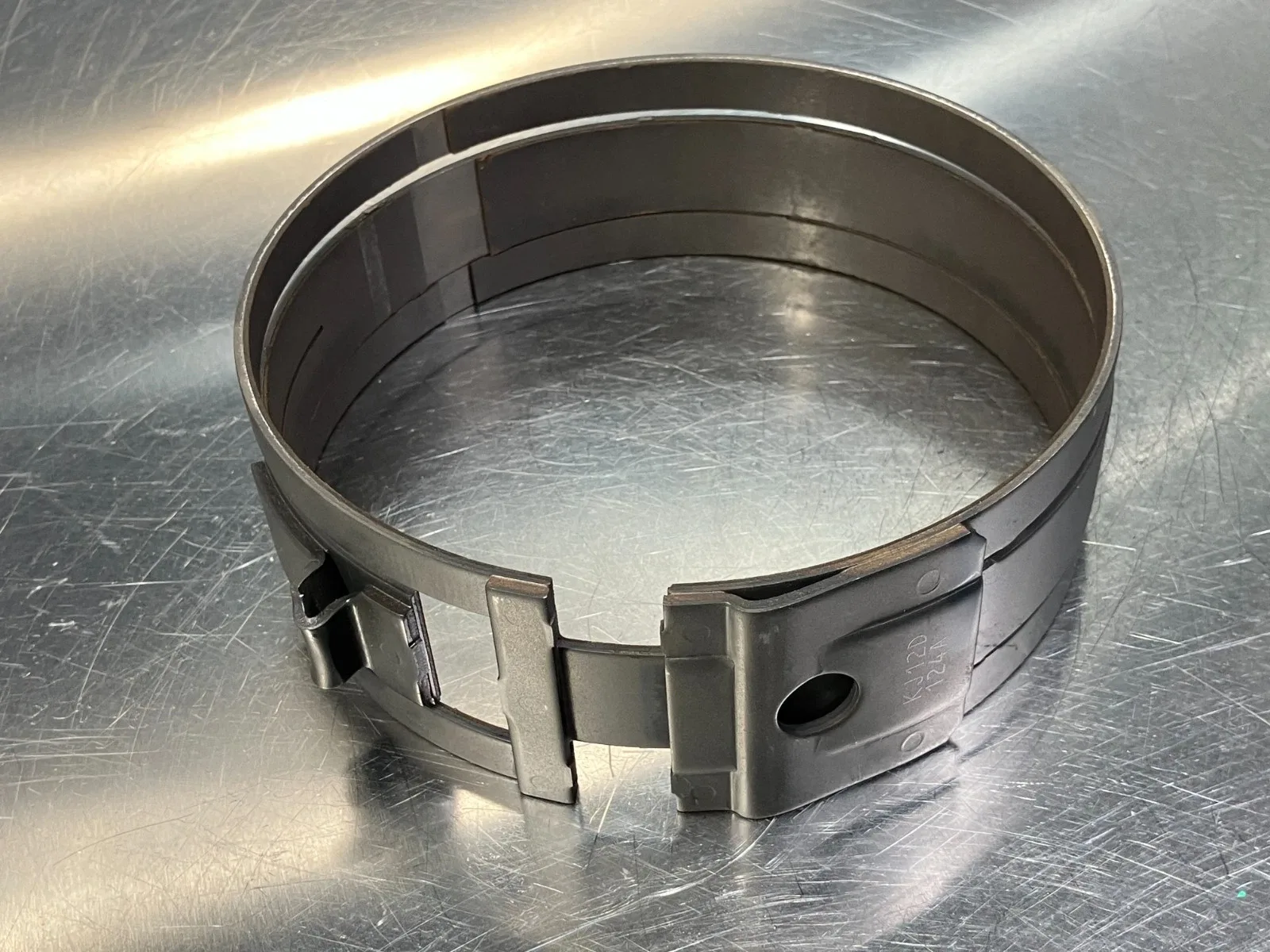 2010-2017 Volvo XC60 3.2L Transmission Brake Band KJ12D124A image 3