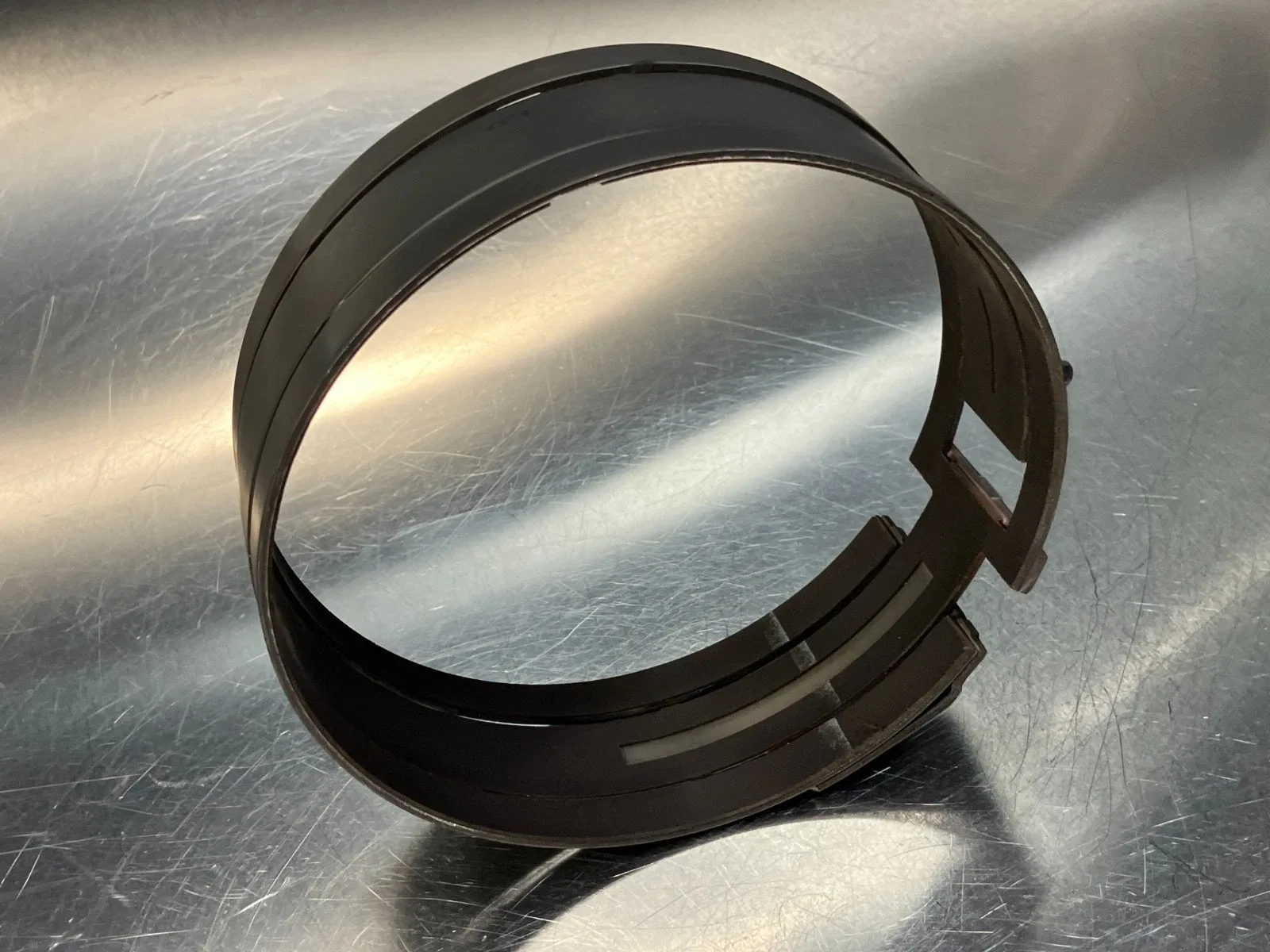2010-2017 Volvo XC60 3.2L Transmission Brake Band KJ12D124A image 4