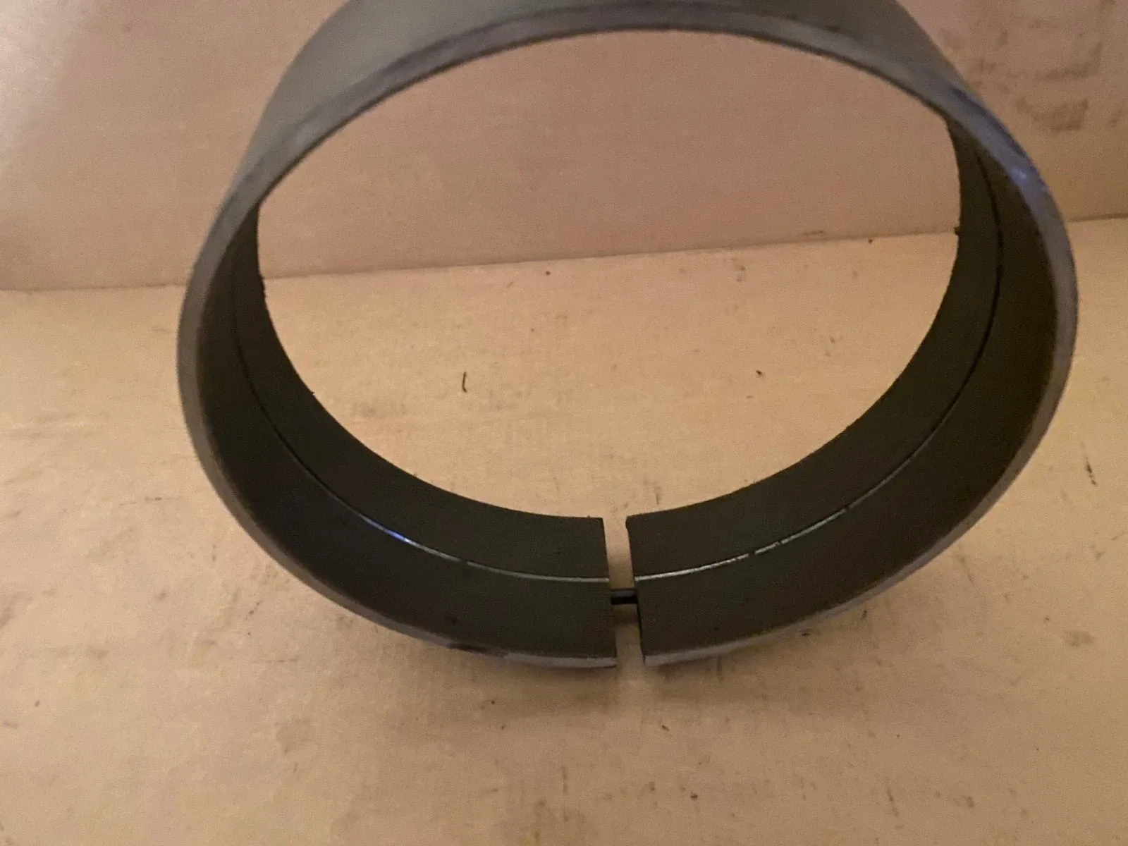 powerglide cast iron transmission rev./low band 8314 with pin  , carbon core cha image 2