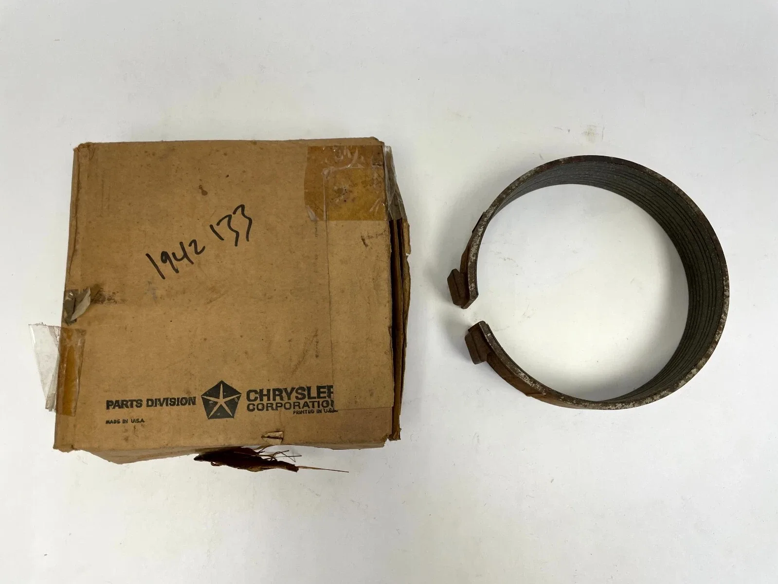 1962-1977 Plymouth Chrysler A727 Automatic Transmission Reverse Band 1942133 NOS image 3