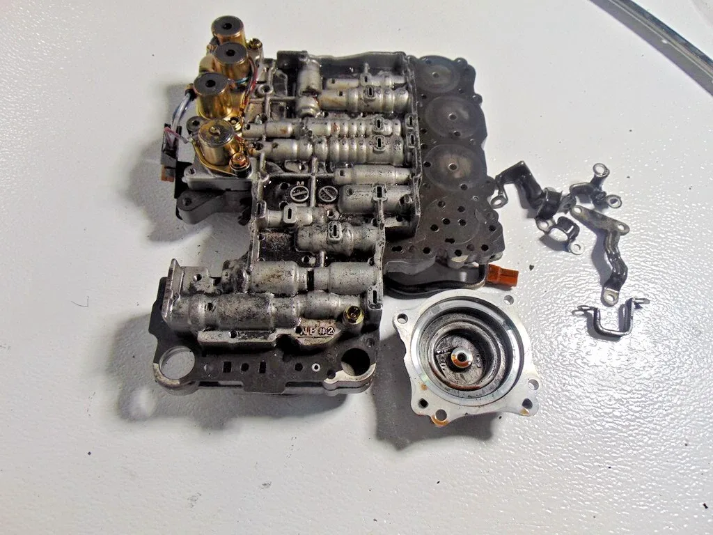 1989 Nissan 240SX S13 KA24E Automatic Transmission Valve Body Assembly OEM