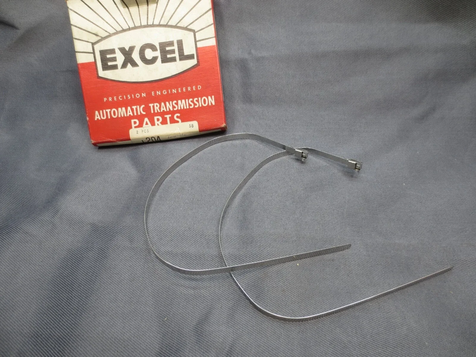 Excel L204 Axle Boot Clamp Kit — 2 Pieces image 4