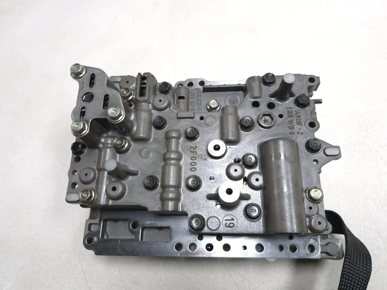 2019 Hyundai Kona Automatic Transmission Valve Body 46307-2F000 image 4