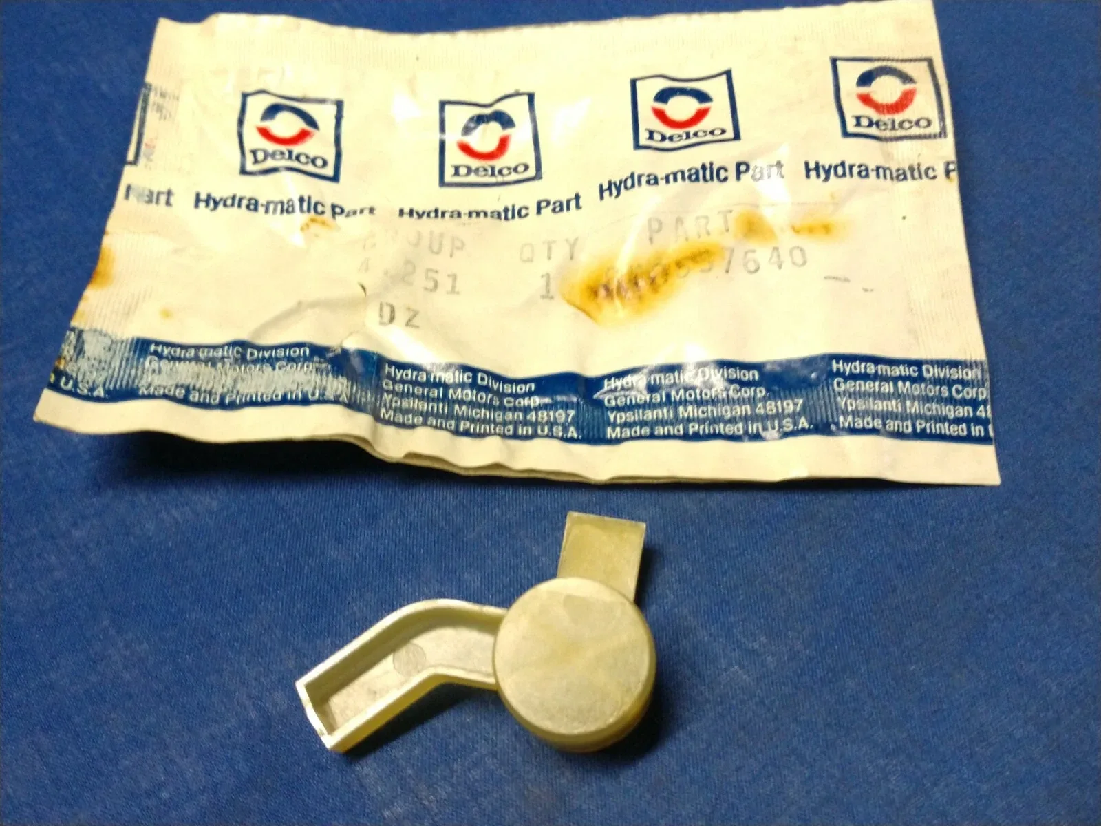 Delco GM 8637640 Transmission Band Anchor Hole Plug (NOS)
