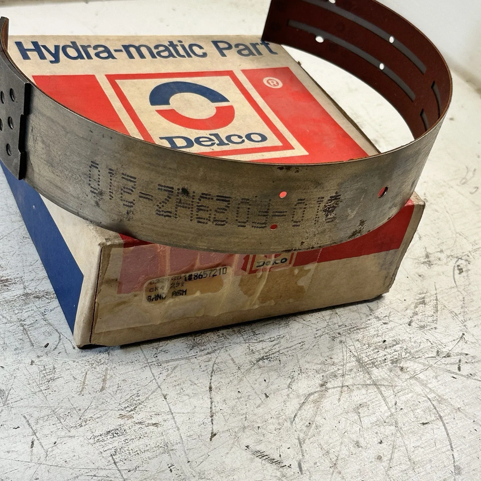 New OEM 8657210 GM 1982-1990 Buick Chevrolet Auto Transmission Intermediate Band image 4