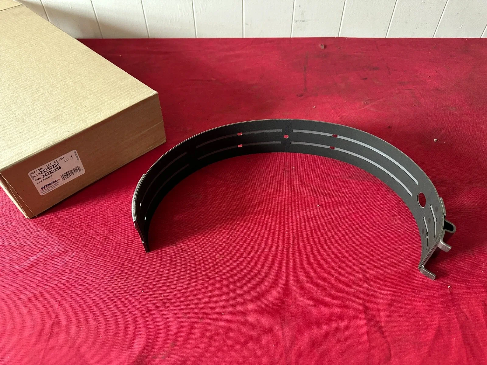 1995-2012 Chevrolet Buick GMC Transmission Band ACDelco 24232236 (NOS)