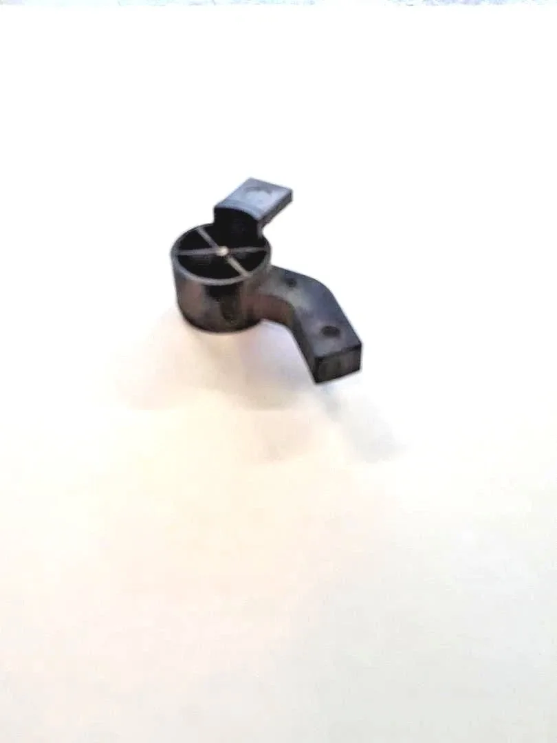 GM THM125 Band Anchor Hole Strut MPN 75611 (8637640) image 3