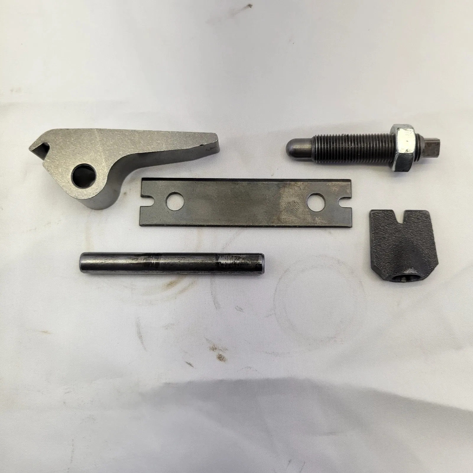 46RH Band Apply Lever w/ Strut Anchor Pin from 1992 Dodge Ram Cummins Diesel
