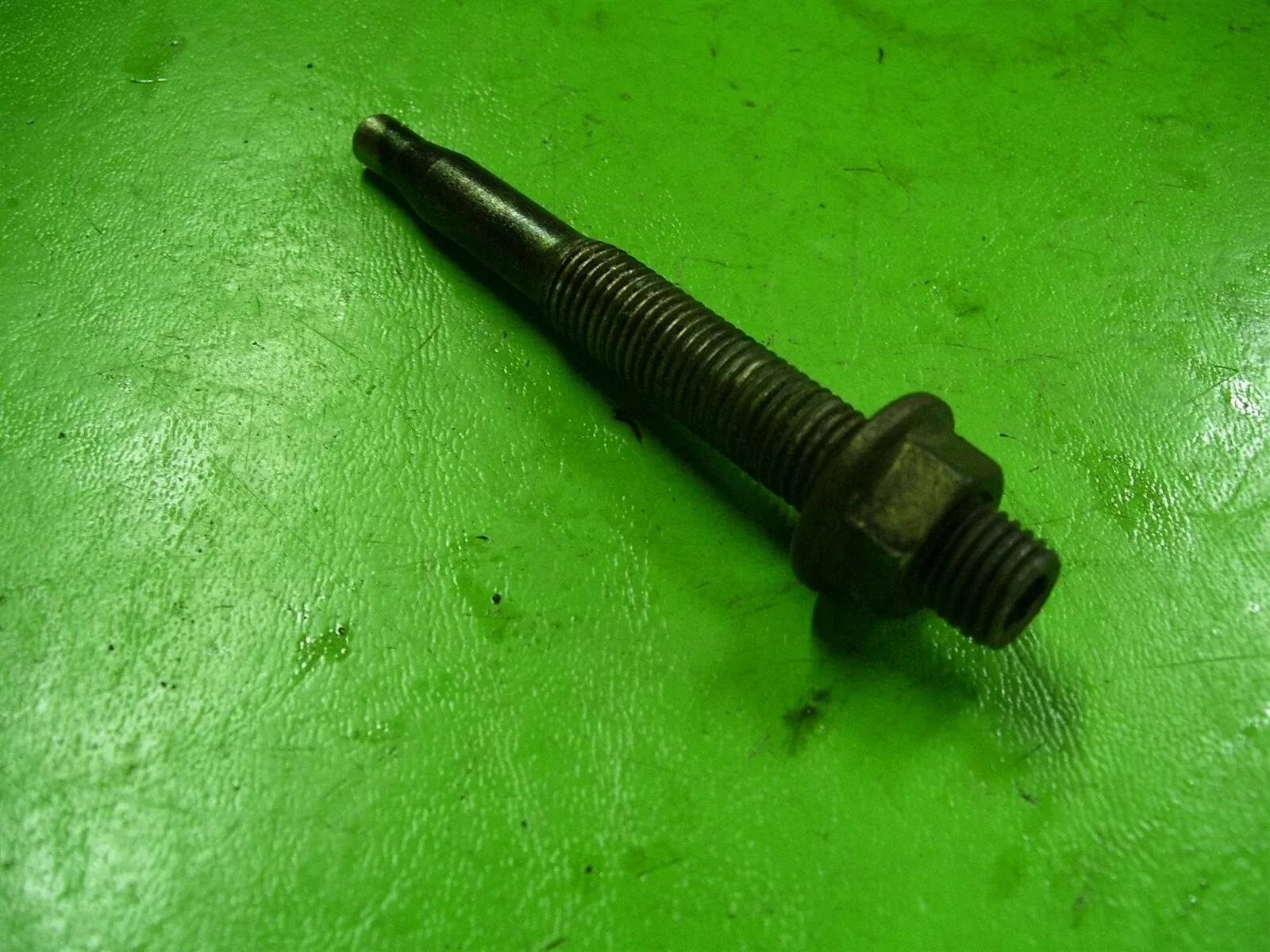 2005 Nissan 350Z RE5R05A Automatic Transmission Band Tension Bolt
