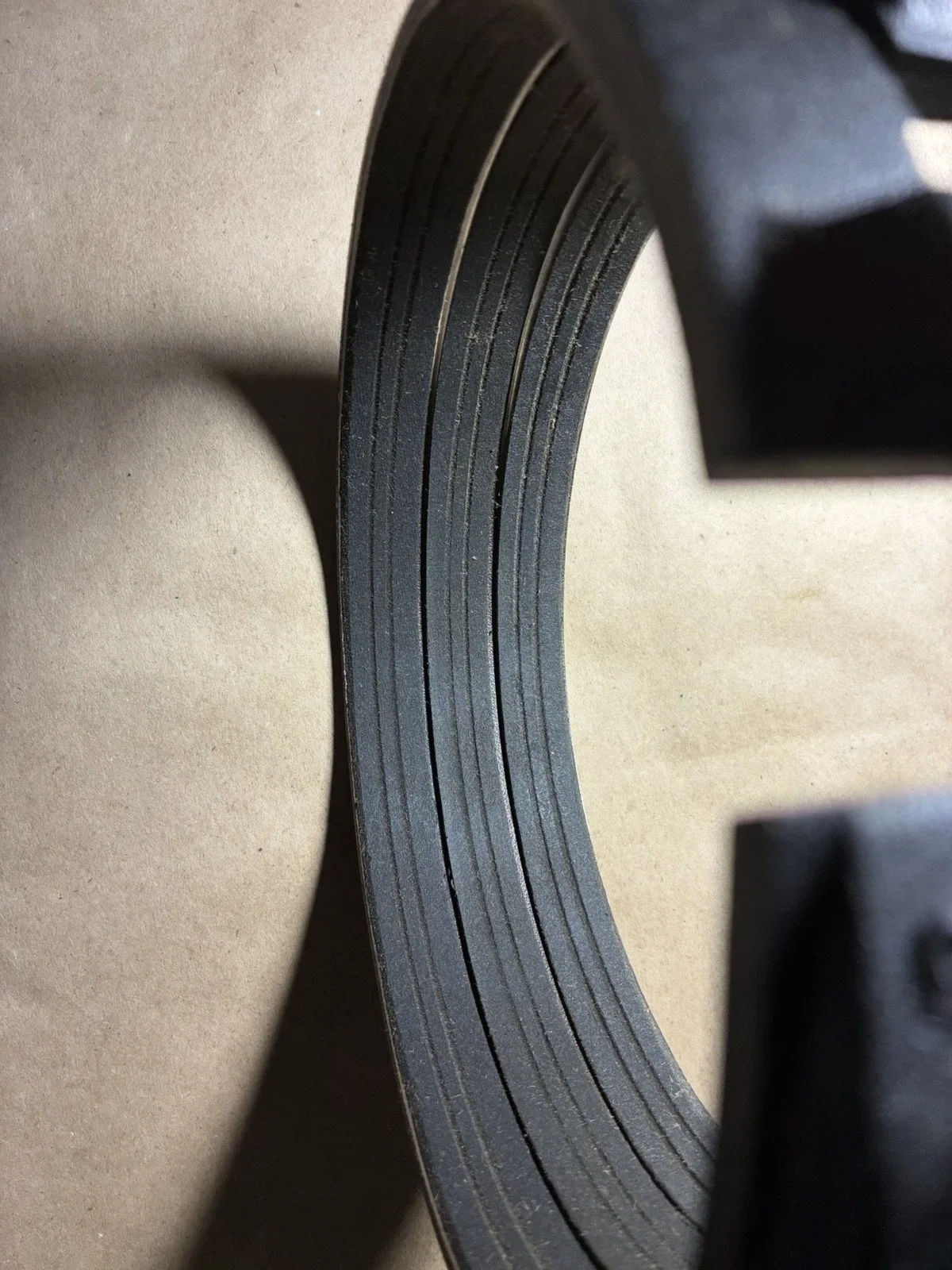 BorgWarner 38014BW Reverse Band for 4L80E / 4L85 Transmissions image 3