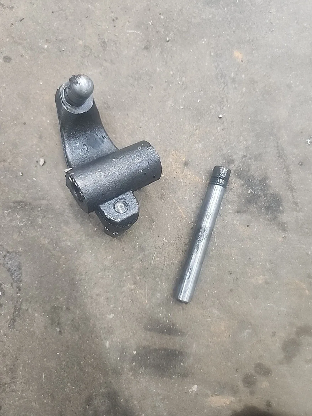 2001 Dodge Ram 47RE Low Reverse Band Lever Arm & Pin image 4