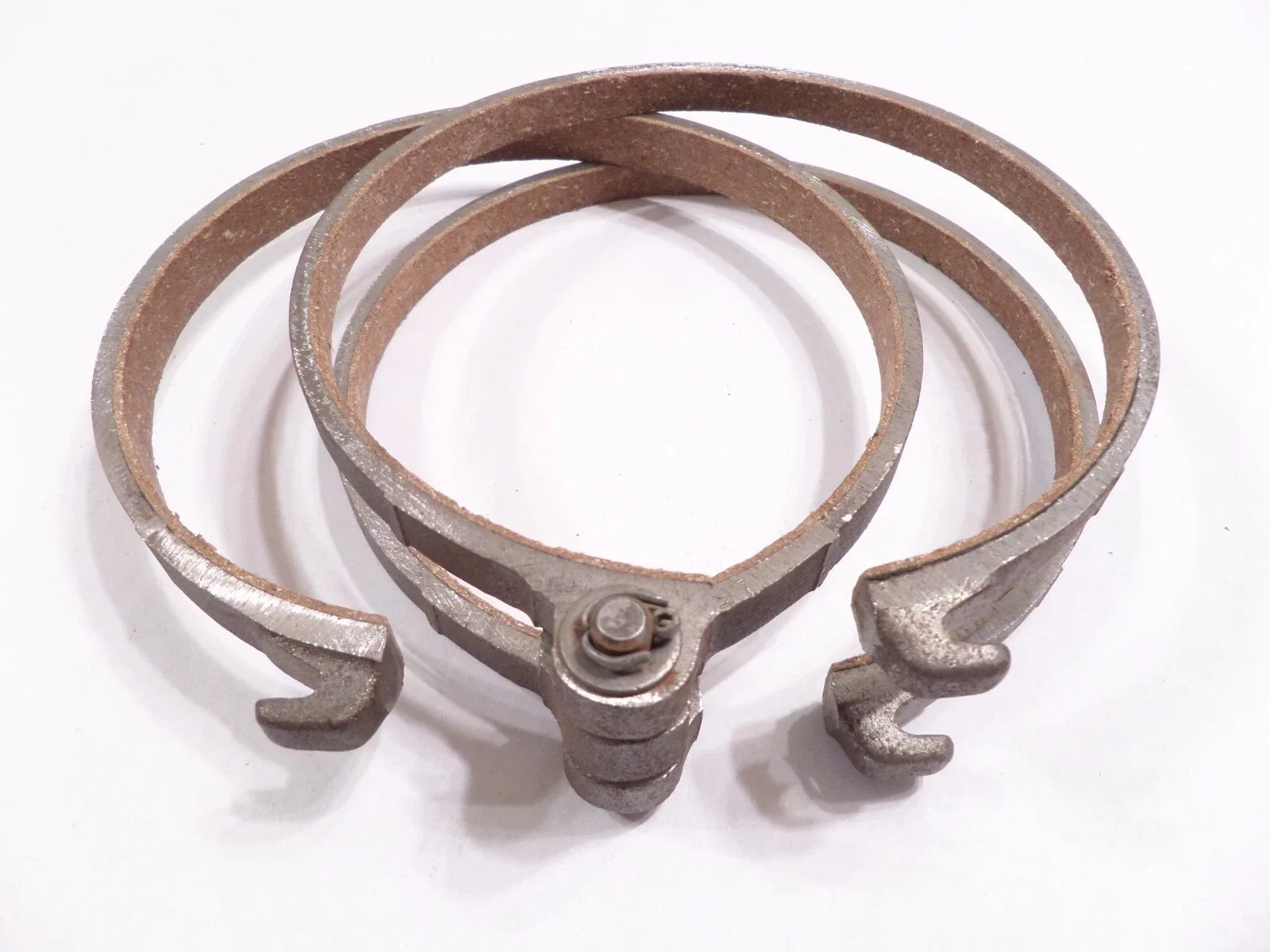 1970-1974 Toyota Toyoglide A20 Front Low Gear Band image 3