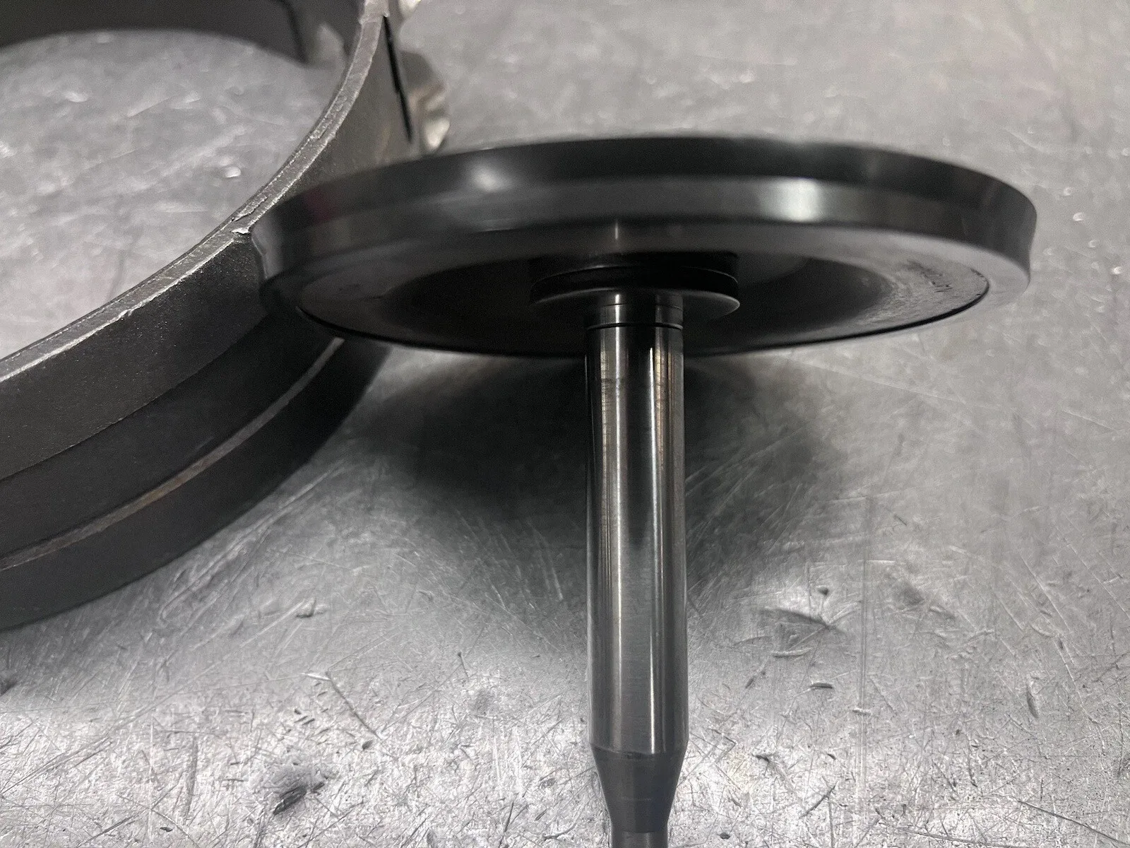 Ford AOD Rear Band and Servo - Used image 4