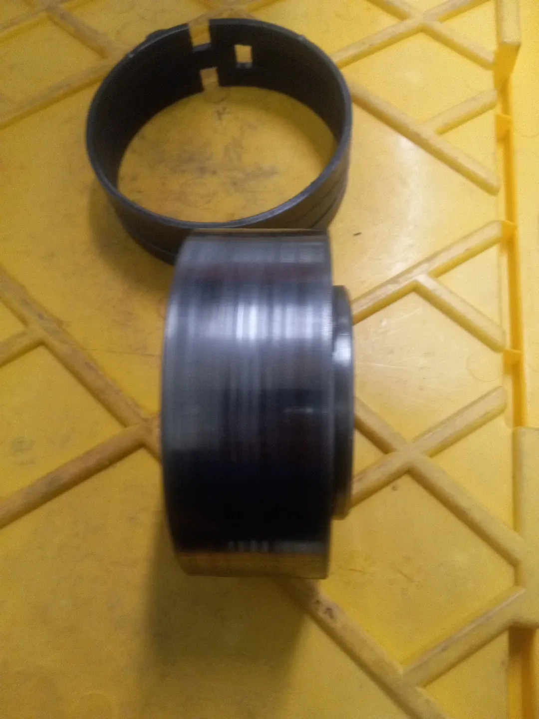 USED TH400 FRONT PLANET WITH USED GM REVERSE BAND image 2