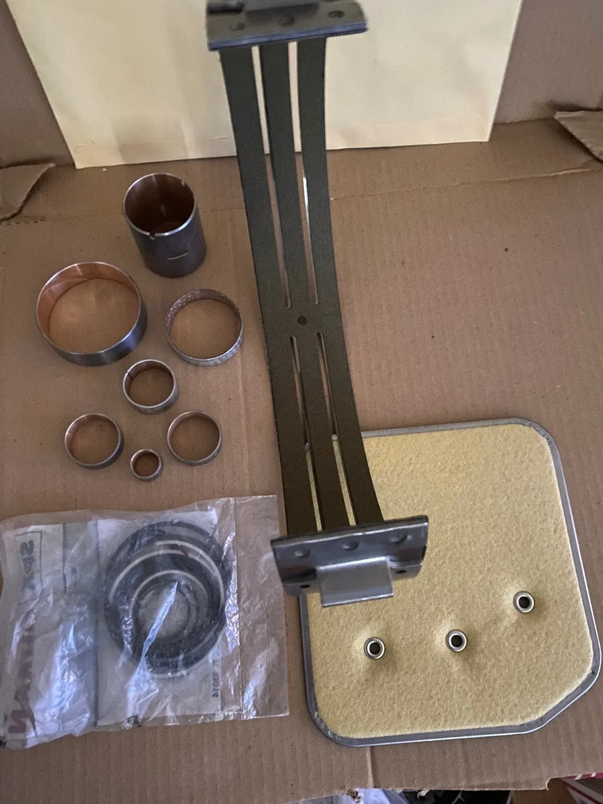 1971-up 727 Transmission Rebuild Kit — High Energy Clutches & Band Bushing image 3