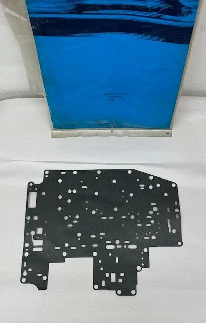 Ford Mustang & F100-250 AOD Valve Body-to-Plate Lower Gasket E6AZ-7D100-A image 3