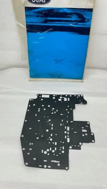 Ford Mustang & F100-250 AOD Valve Body-to-Plate Lower Gasket E6AZ-7D100-A
