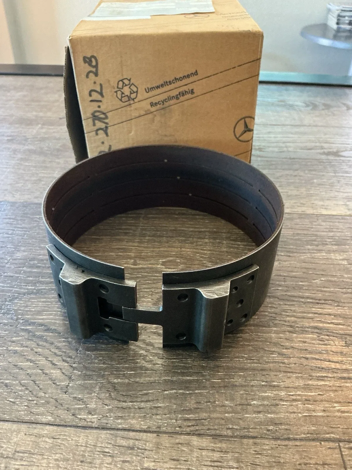 Mercedes-Benz Transmission Brake Band image 2