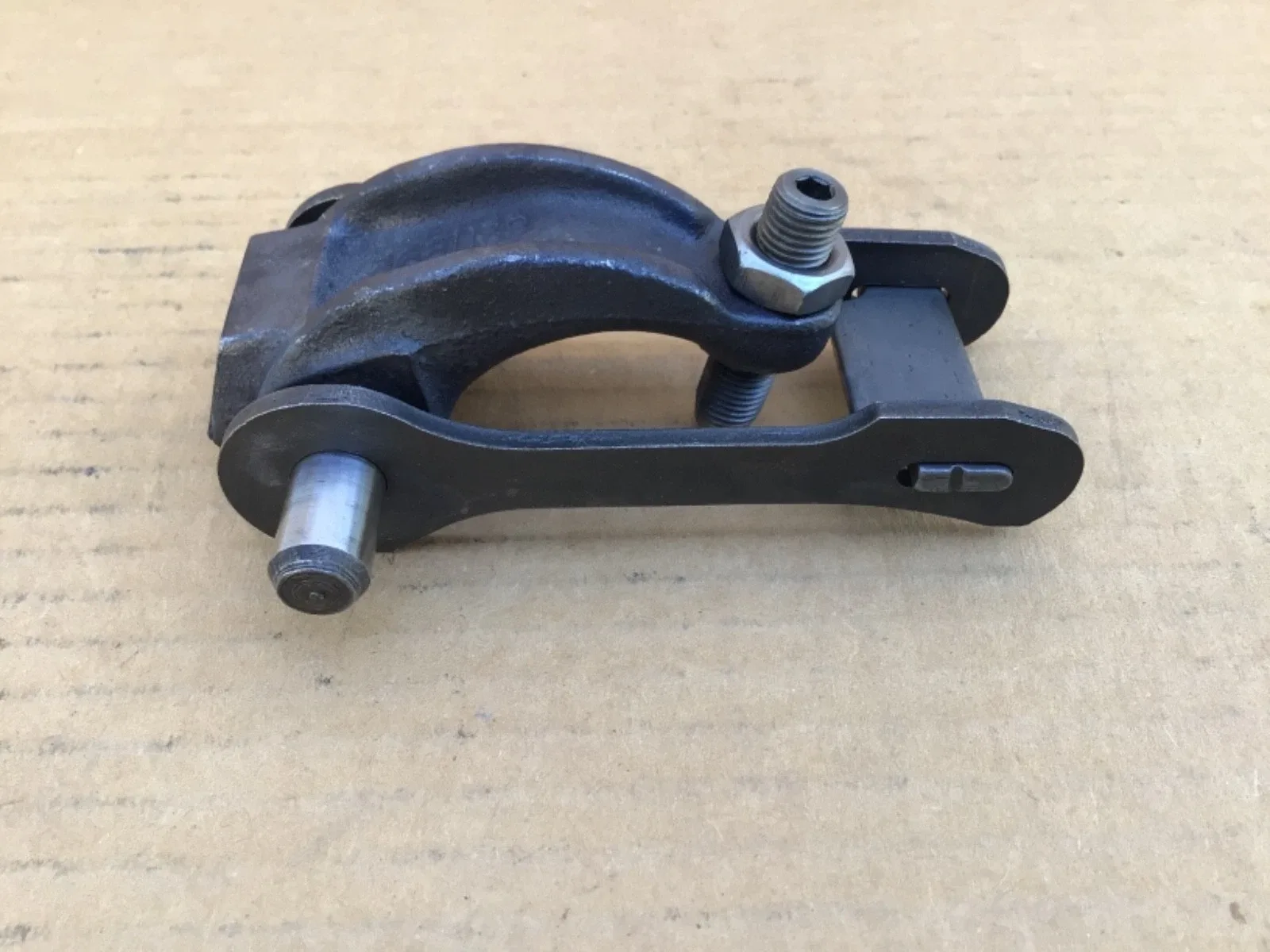 Chrysler 904 Transmission Rear Band Apply Lever