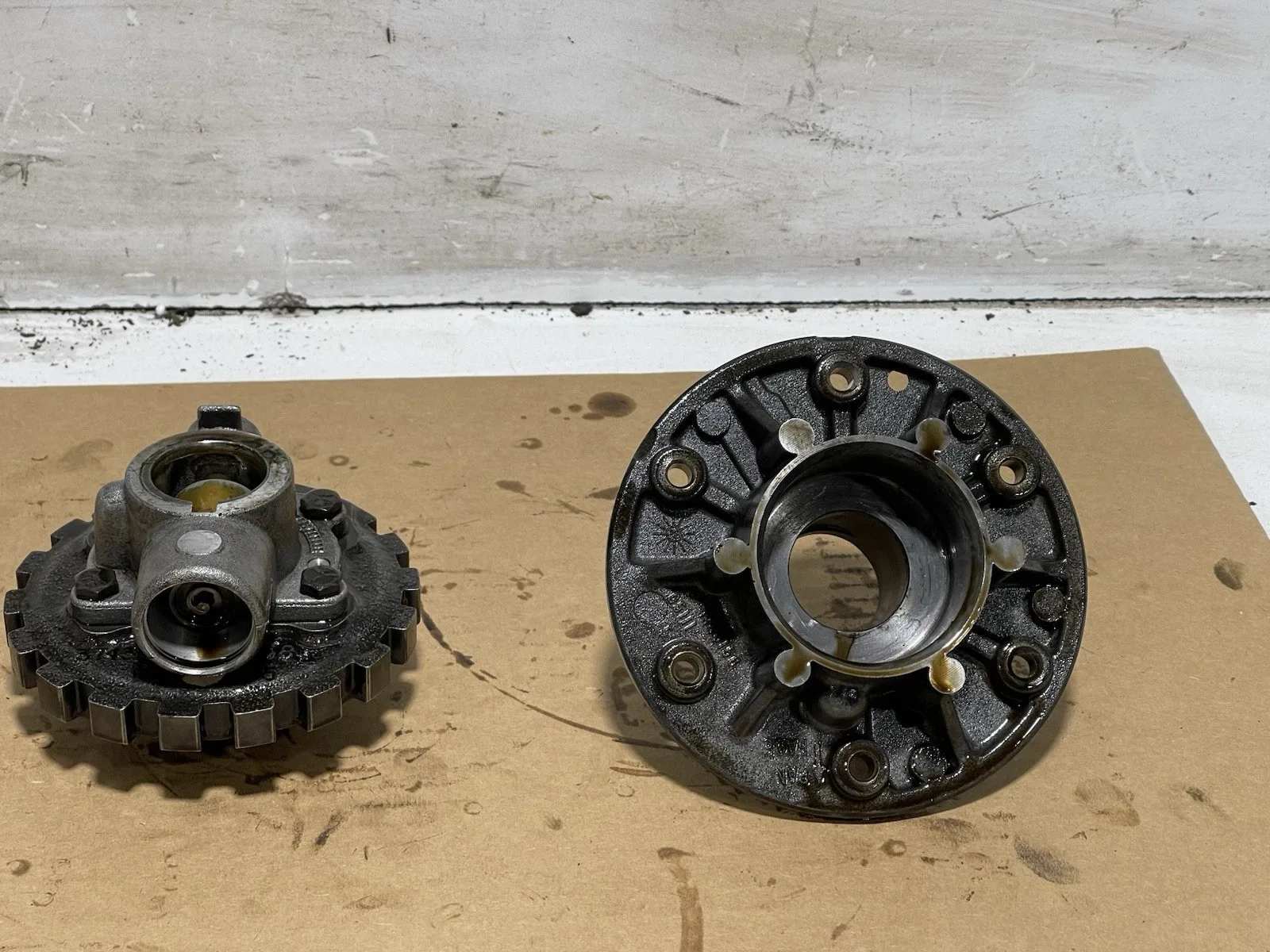 1997-2002 Jeep TJ Wrangler 30RH/32RH Governor Large Body Valve MPN 3743518 image 2