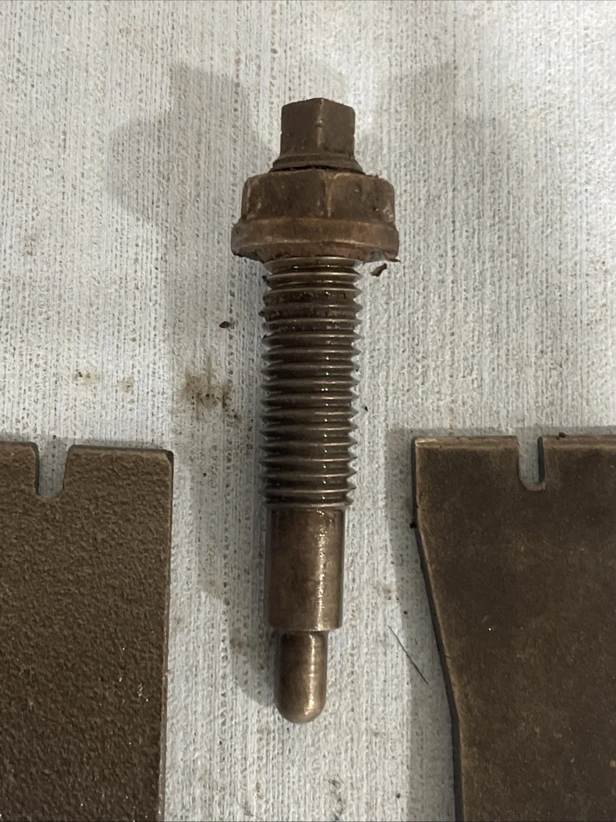 1987 Ford C6 Transmission Band Adjustment Wedges with Set Screw image 4