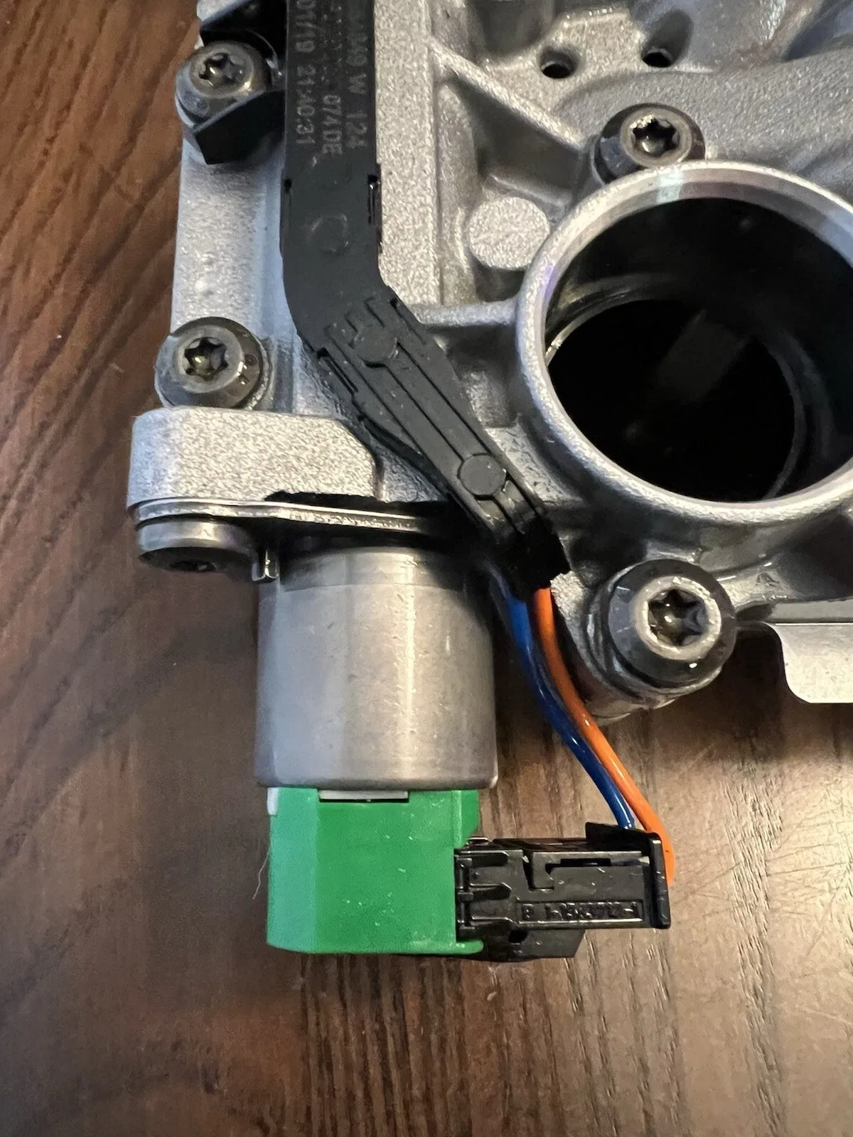 2018-2020 Dodge Charger SRT Scat Pack 6.4L Automatic Valve Body - 2018 Dodge Charger Scat Pack 6.4L image 2