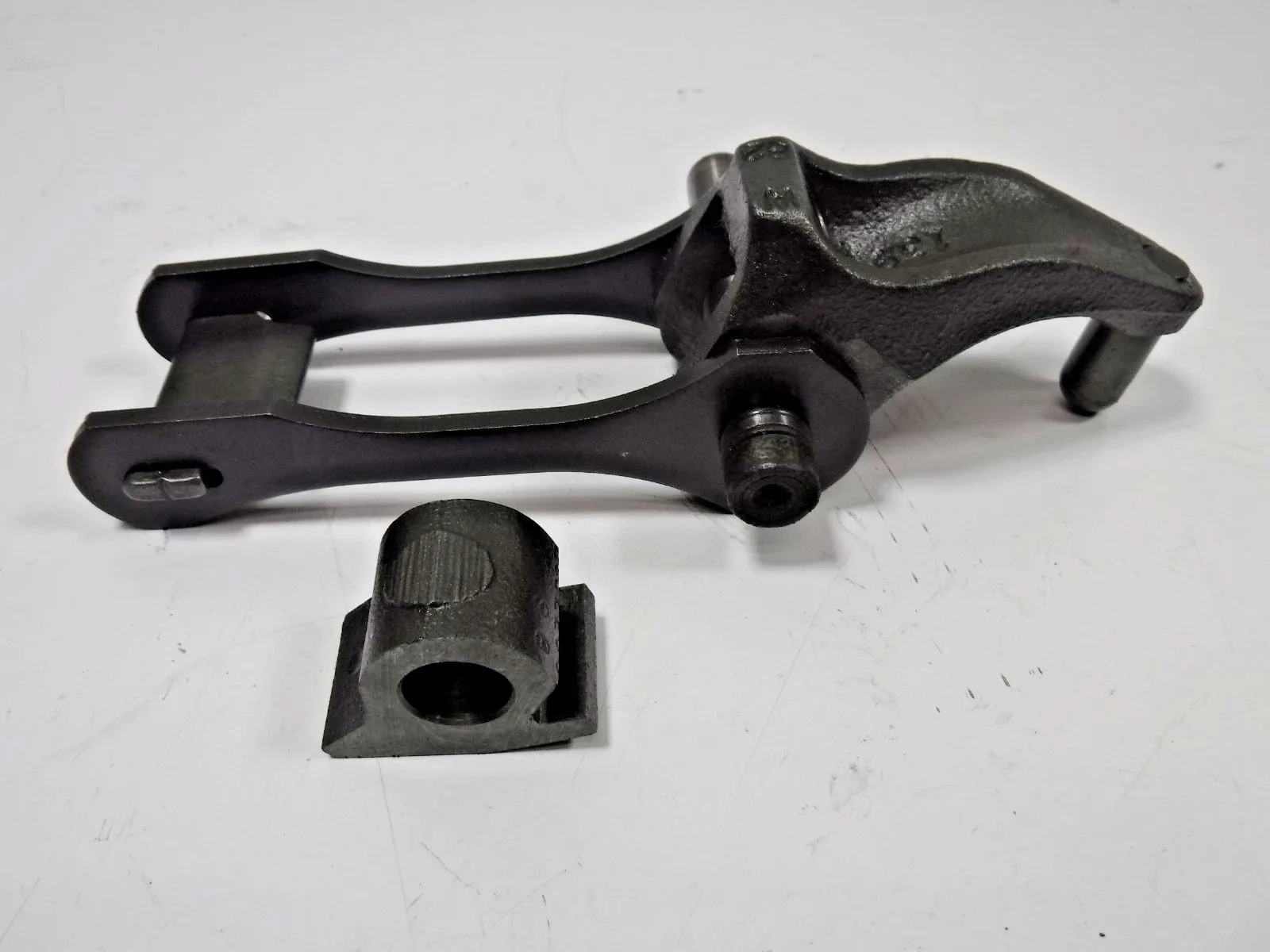 1986 Dodge 4x4 Torqueflite 727 Rear Band Lever Assembly