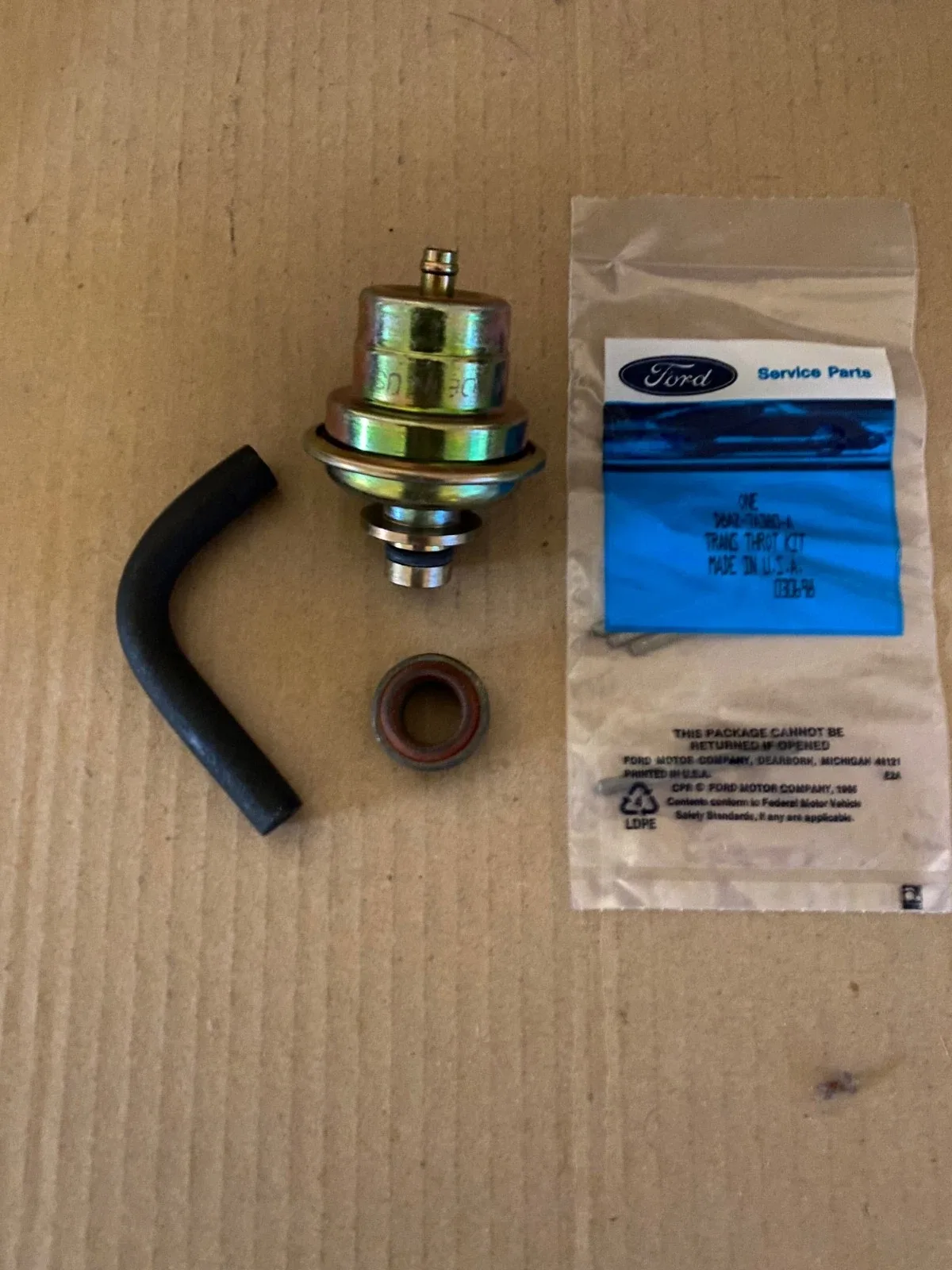Ford C6 Transmission Modulator (73-) Push-In Green Stripe