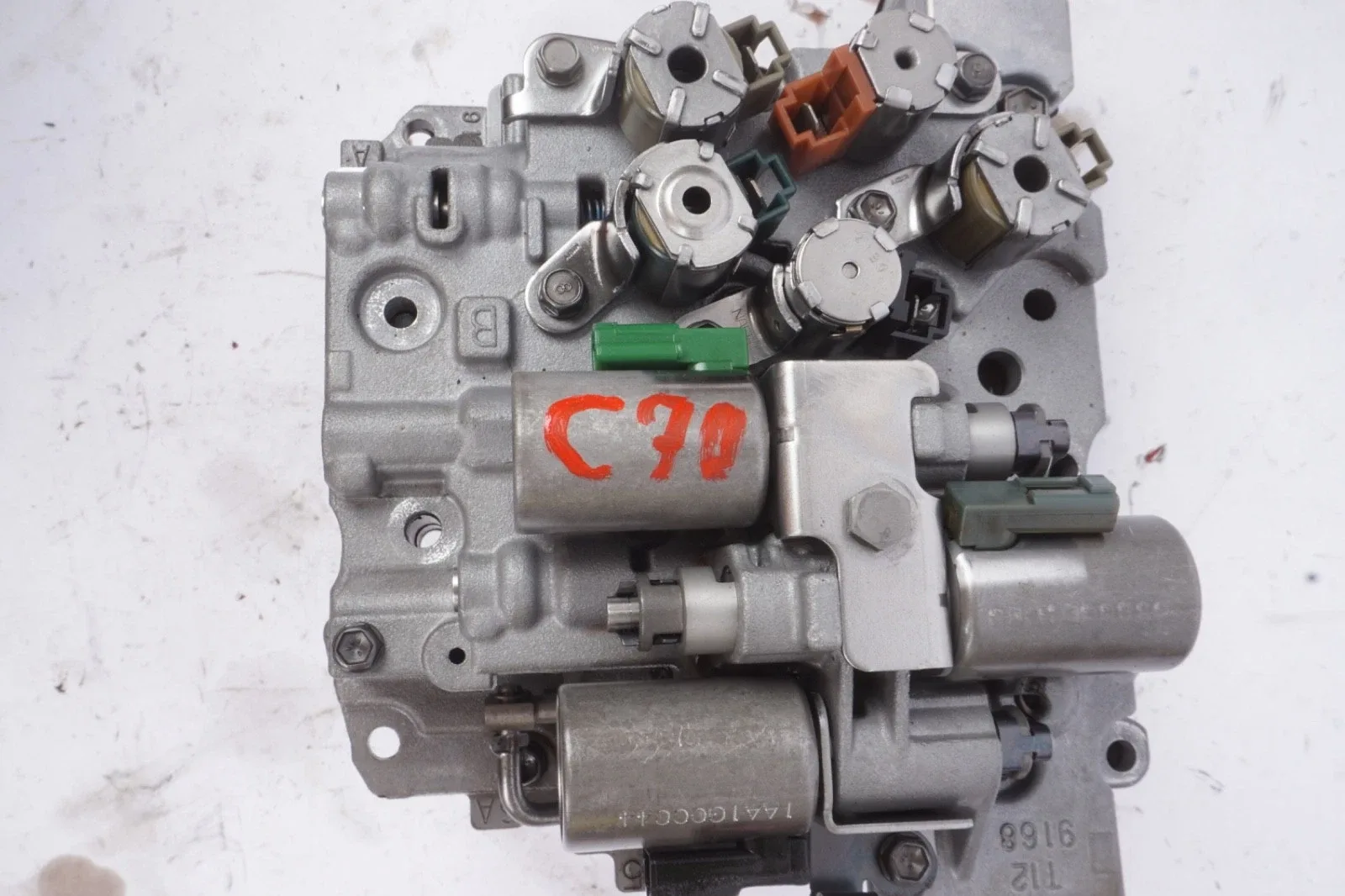 2011-2012 Volvo C70 Transmission Valve Body TF-81SC 31437012 image 3