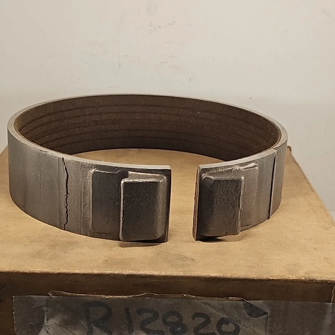 Volvo T6 Transmission Solid Band R12820 (Vintage NOS) image 4