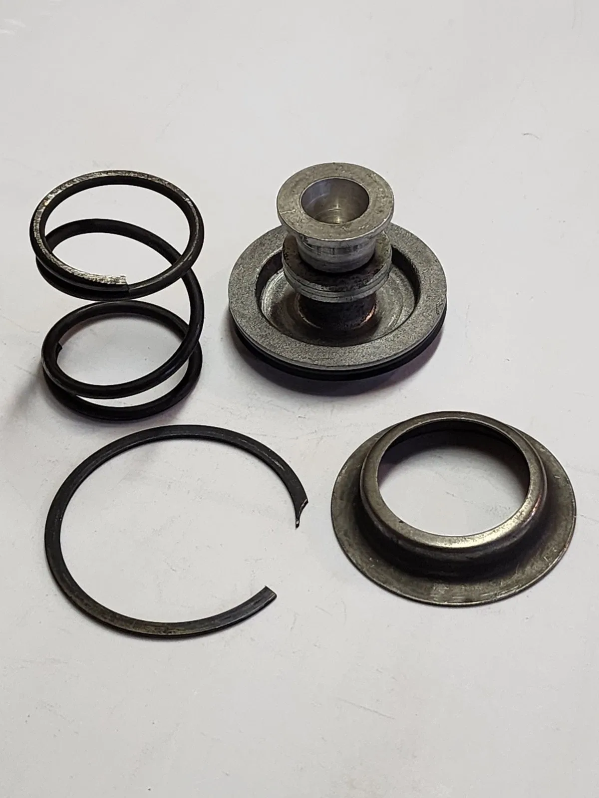 A904/A500 Transmission Rear Band Apply Piston & Shift Kit — MPN 2801271