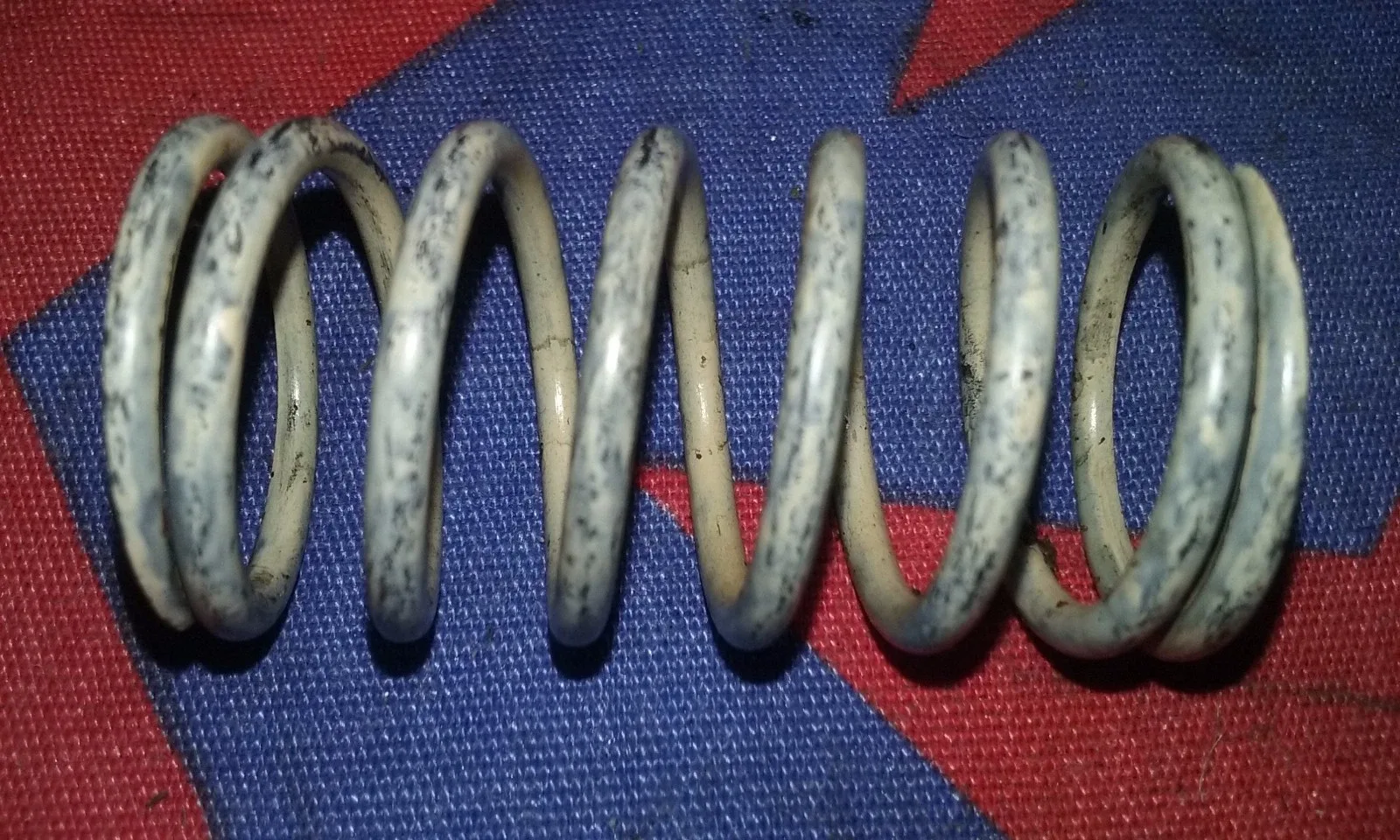 1980-1993 AOD Overdrive Servo Spring 76901A (4th Gear) image 3