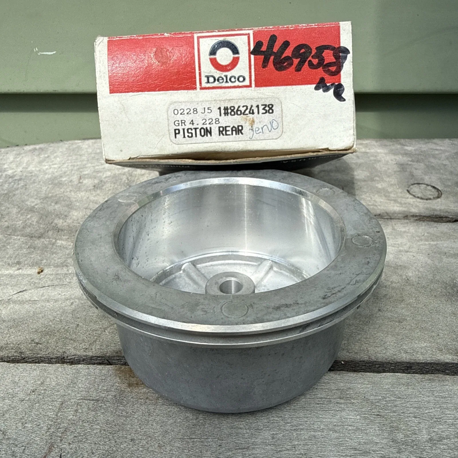 GM Turbo 400 Rear Servo Piston 8624138 - NOS
