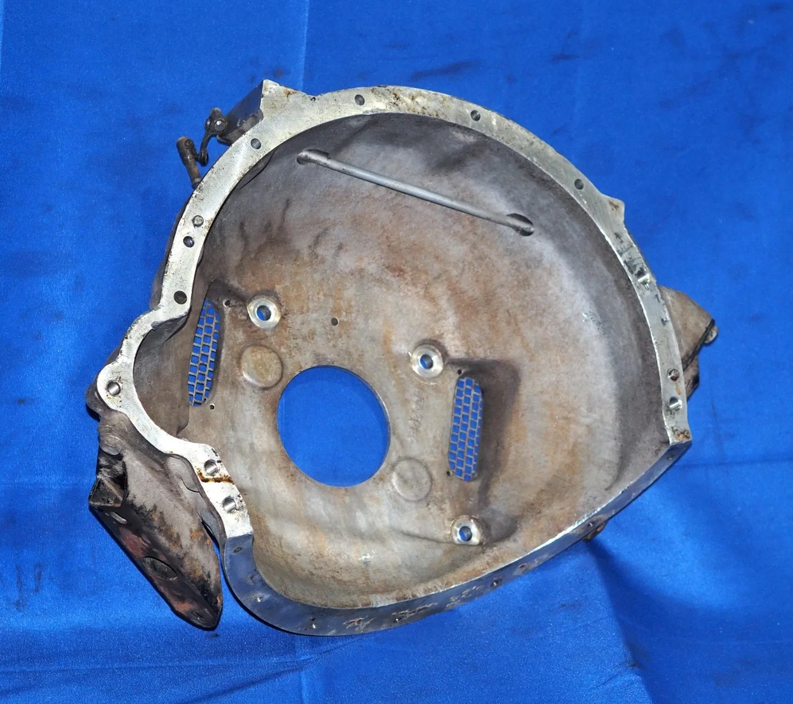 1965-1969 Rolls Royce Silver Shadow / Bentley T1 4-Speed Hydramatic Bell Housing