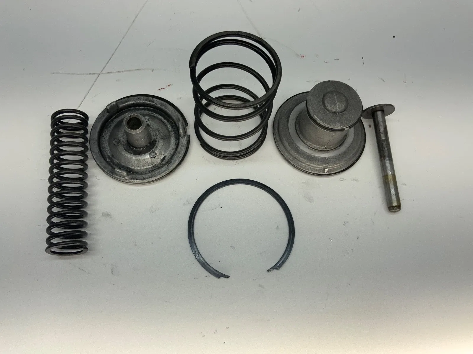 1963-1965 Mopar 727 Front Servo Assembly 2124850 image 2