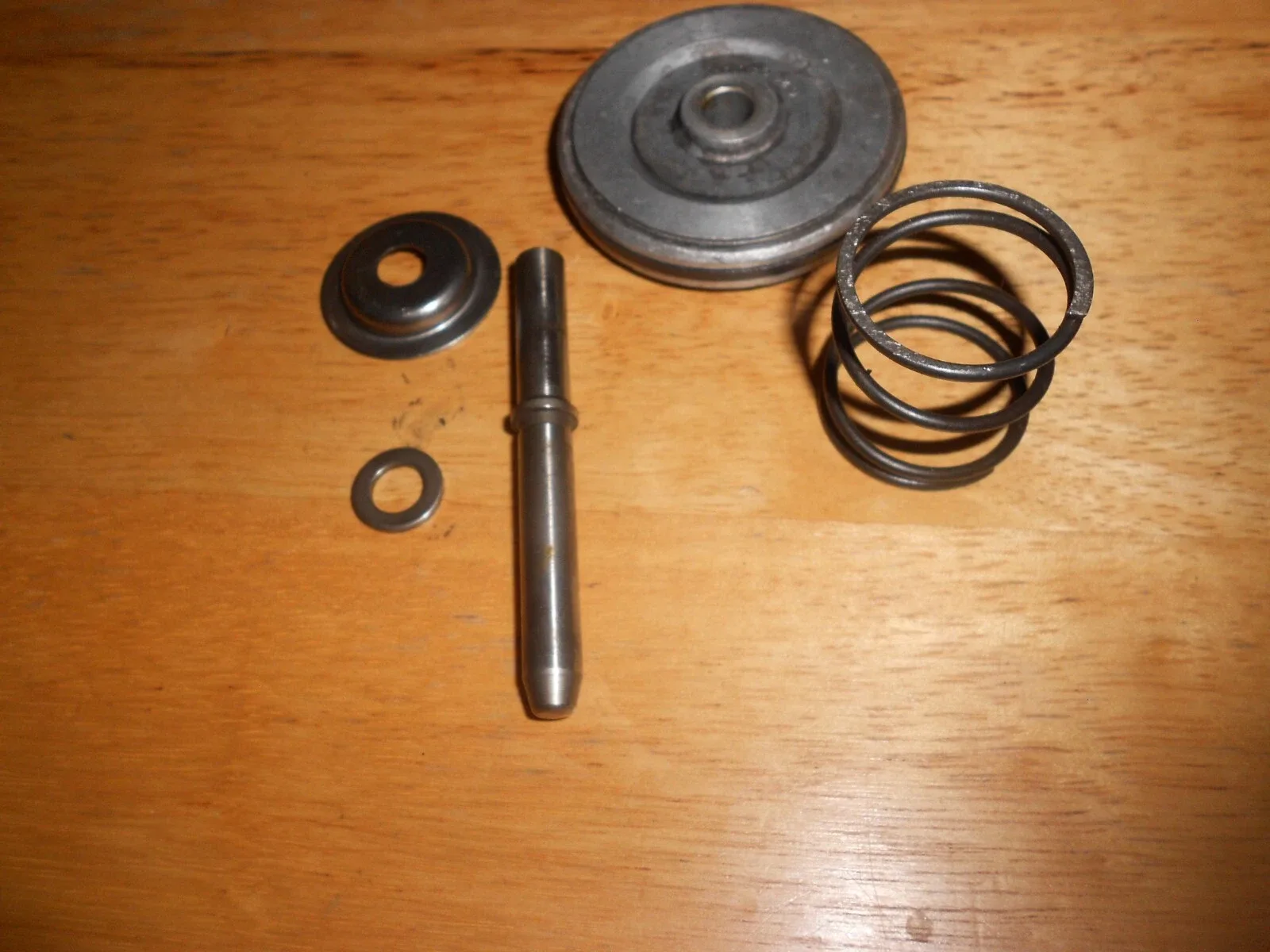 GM Chevrolet Turbo 350 (TH350) Servo Kickdown Band Assembly image 3