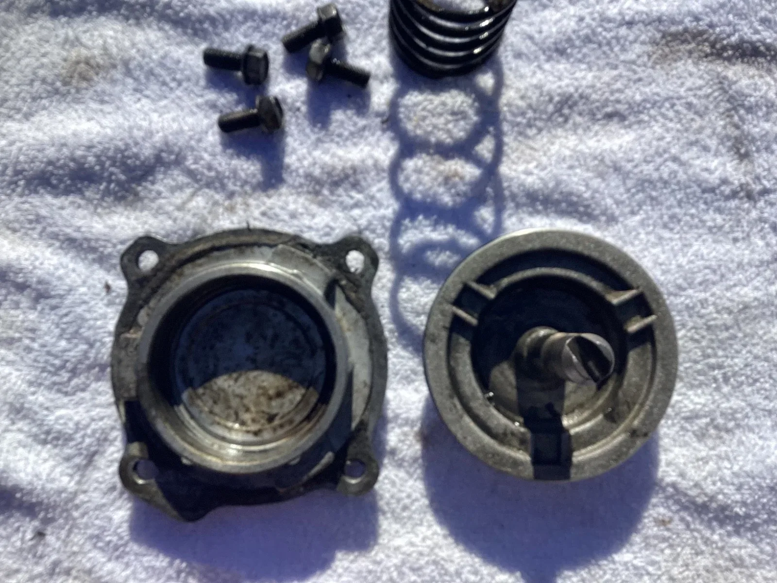 Ford C4 Transmission B Servo OEM Used - with Spring & Bolts image 3