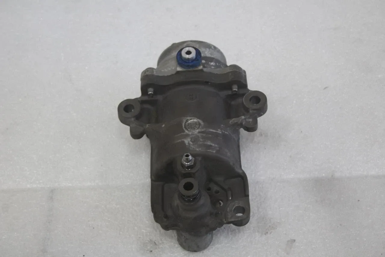 2018-2020 Buick Regal Transmission Servo Accumulator 24284859 image 2