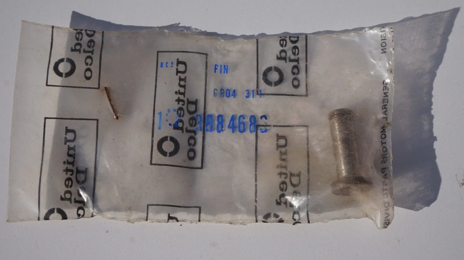 1971-1972 Chevy Pickup Front Servo Transmission Pin Delco 3884683
