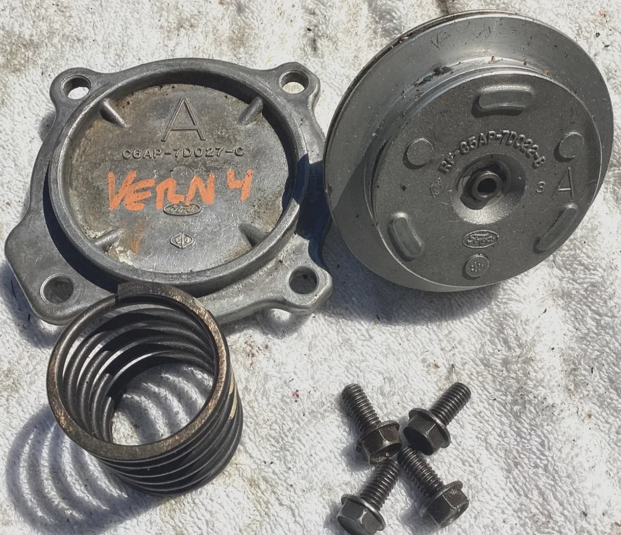 Ford C4 Automatic Transmission Servo (Used)